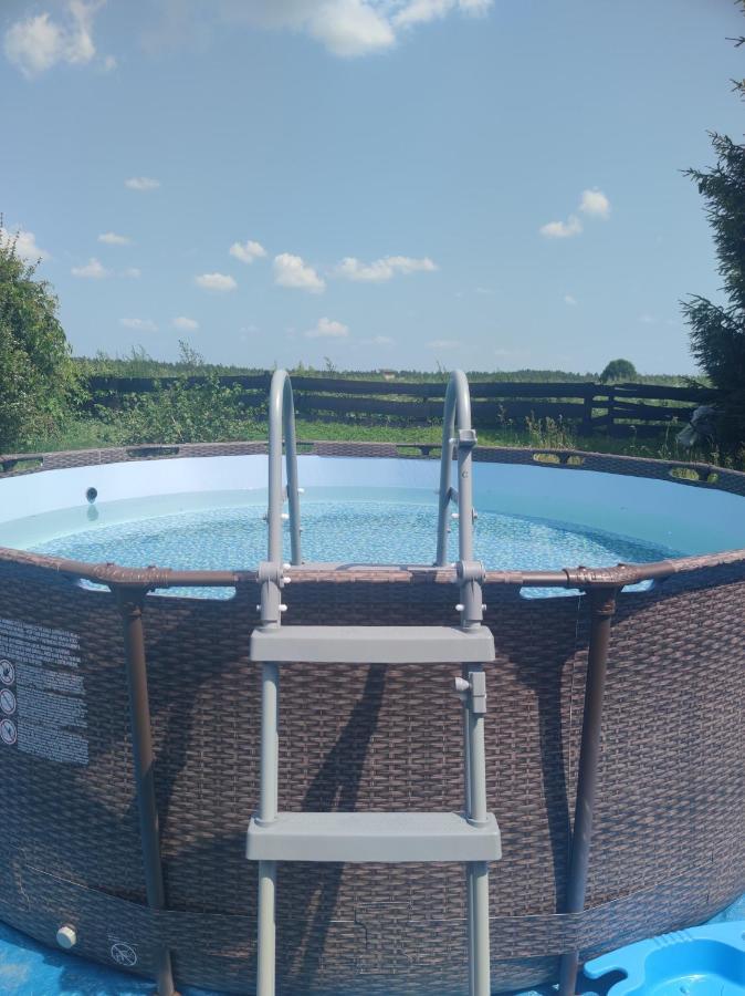 Malinowy Gaj - Agroturystyka Z Alpakami I Innymi Zwierzetami Swietajno  Exteriér fotografie